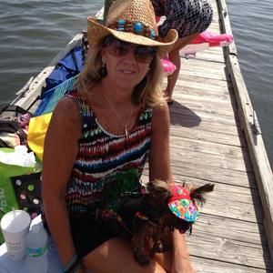 Meet your Posher, Stacy